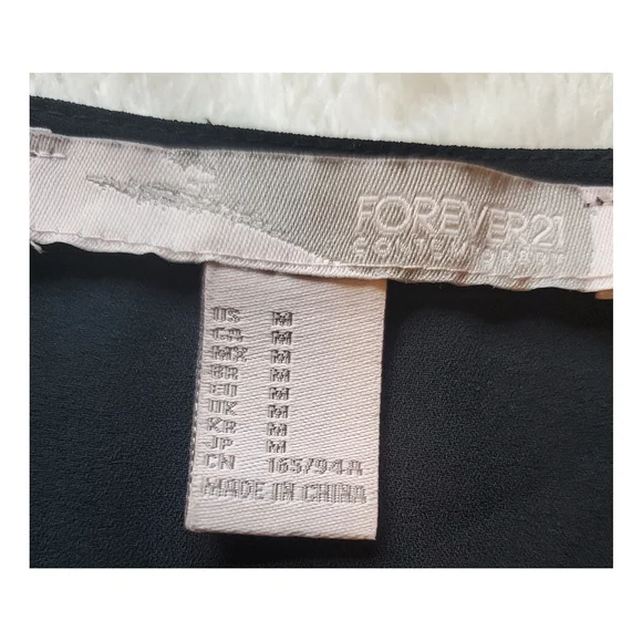 Forever 21 polka dot sequins top - Picture 8 of 10